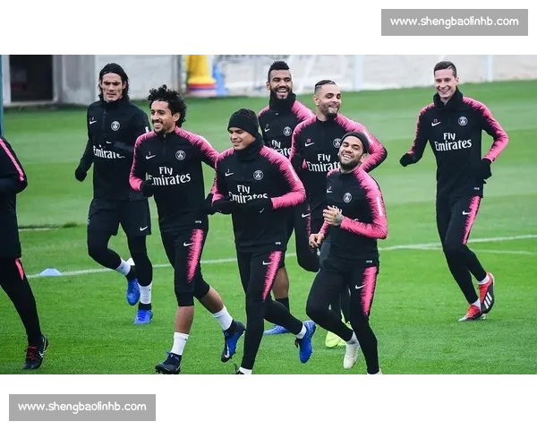 巴黎Vs伊焦点对决解析球队实力与赛季走向前瞻全面观察战术与关键球员表现