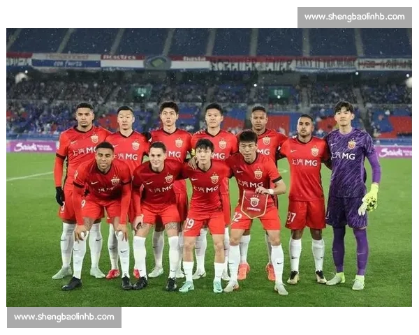 亚冠巅峰对决恒大再战上港中超双雄命运之夜前瞻全面解析关键看点与走势 亚冠巅峰对决恒大再战上港中超双雄命运之夜前瞻全面解析关键看点与走势